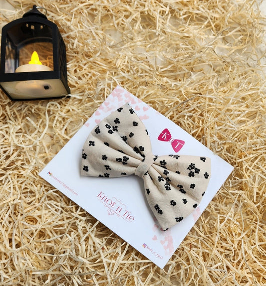 BEIGE BLOSSON ICONIC BOW