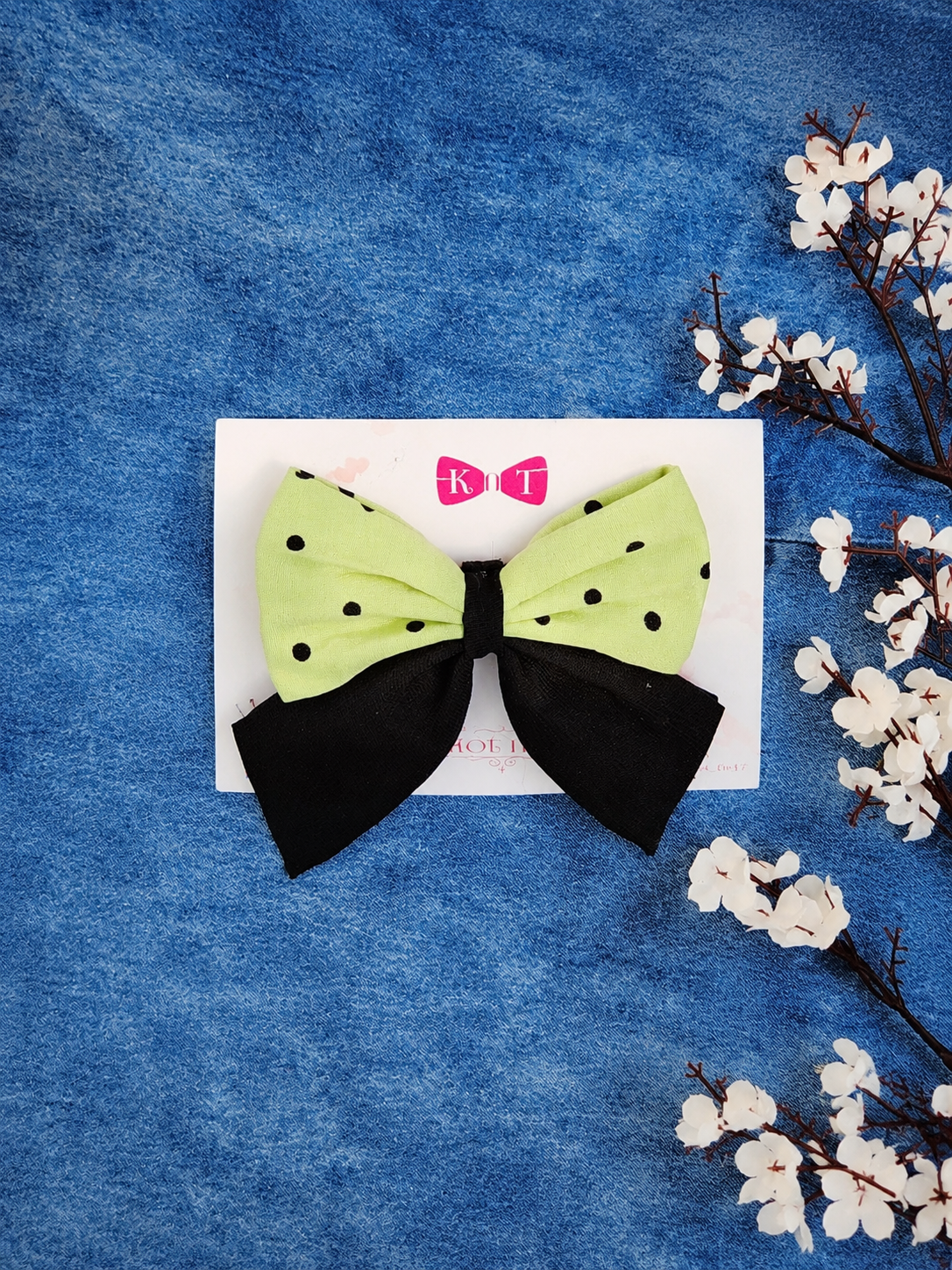MINTY SPOT PIGTAIL BOW PIN