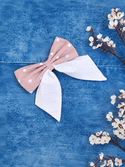 MOCHA DOTS PIGTAIL BOW