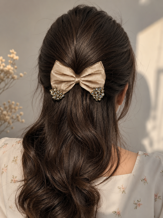 TARA GHOOMAR BOW